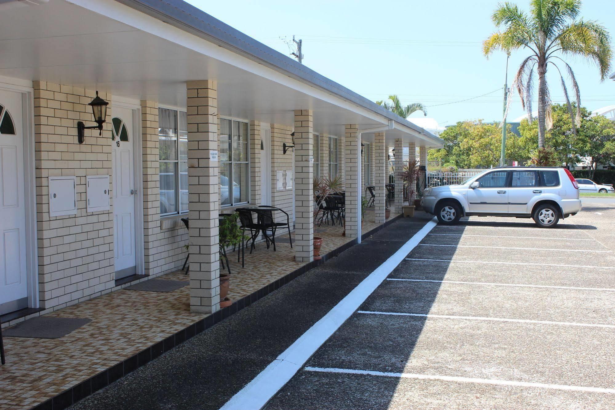 Cooks Endeavour Motor Inn Tweed Heads Exteriör bild